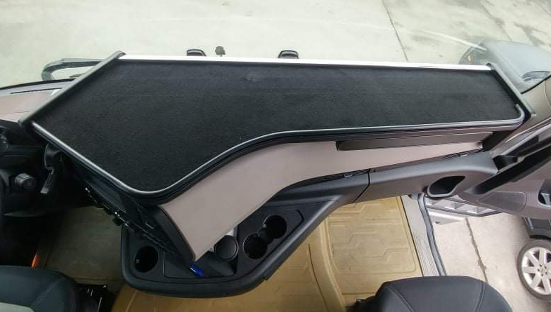 odkládací stolek FORD F-MAX - celkový